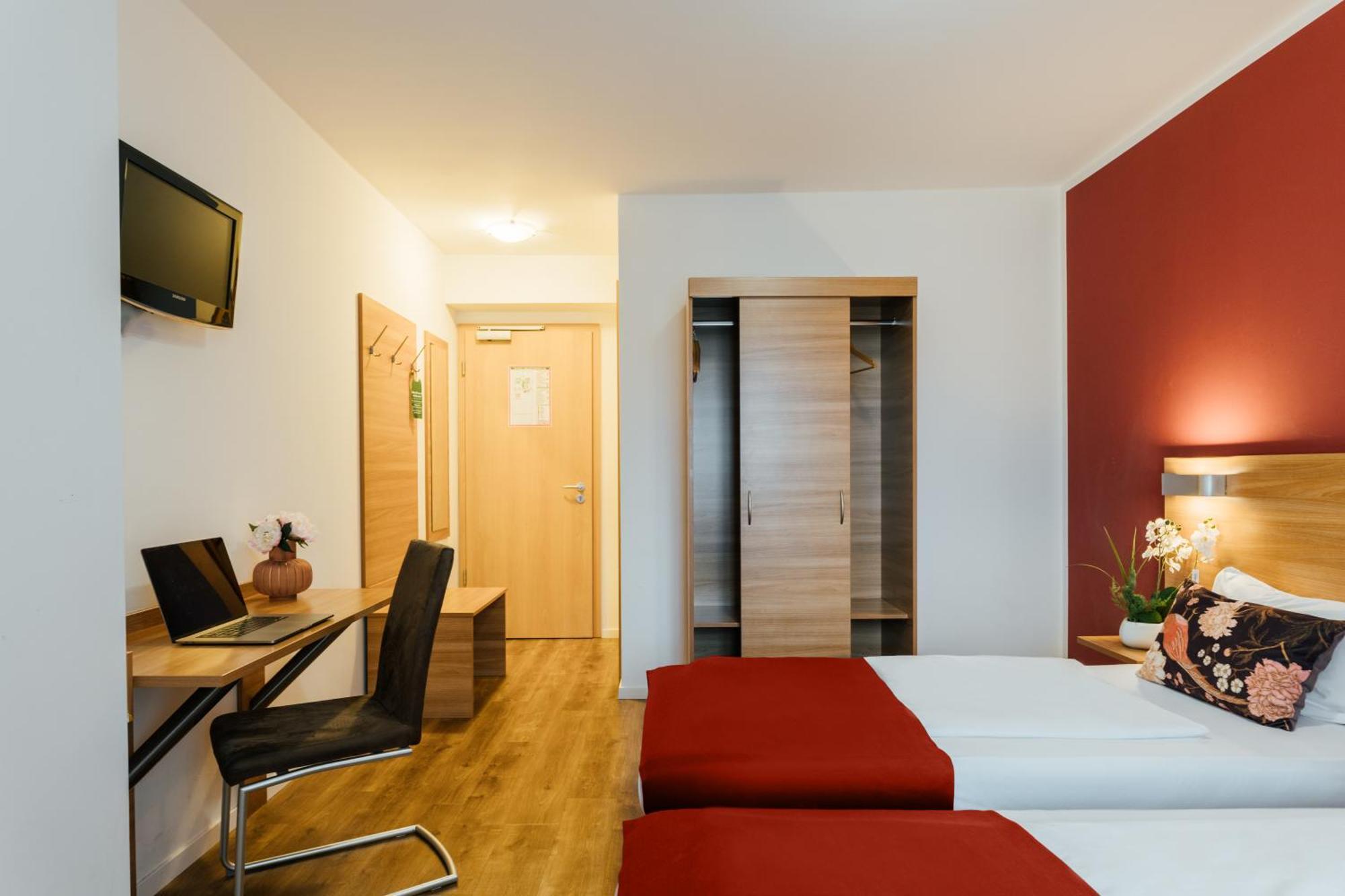 Hotel Andra 3*